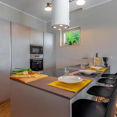 Natura Iii Villa Veprinac