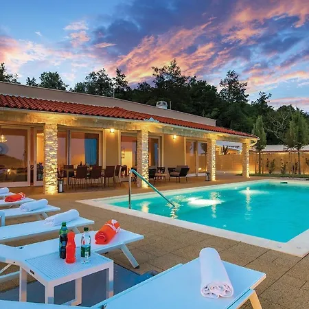 Natura Iii Villa Veprinac