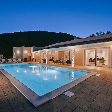 Natura Iii * Veprinac