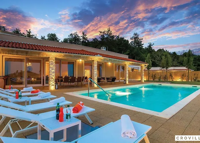 Natura Iii 别墅 Veprinac